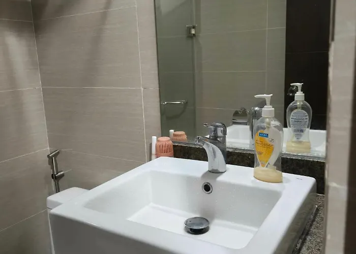 Aparthotel Mjm Condotel Manila