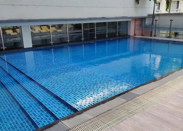 Mjm Condotel 4* Manila